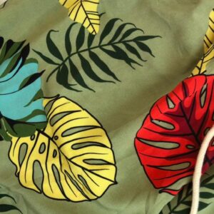 Short com barbante estampado